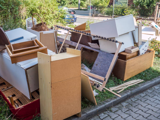 Best Construction Debris Removal  in Ironwood, MI