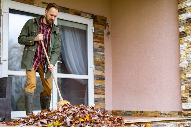 Best Hot Tub Removal  in Ironwood, MI